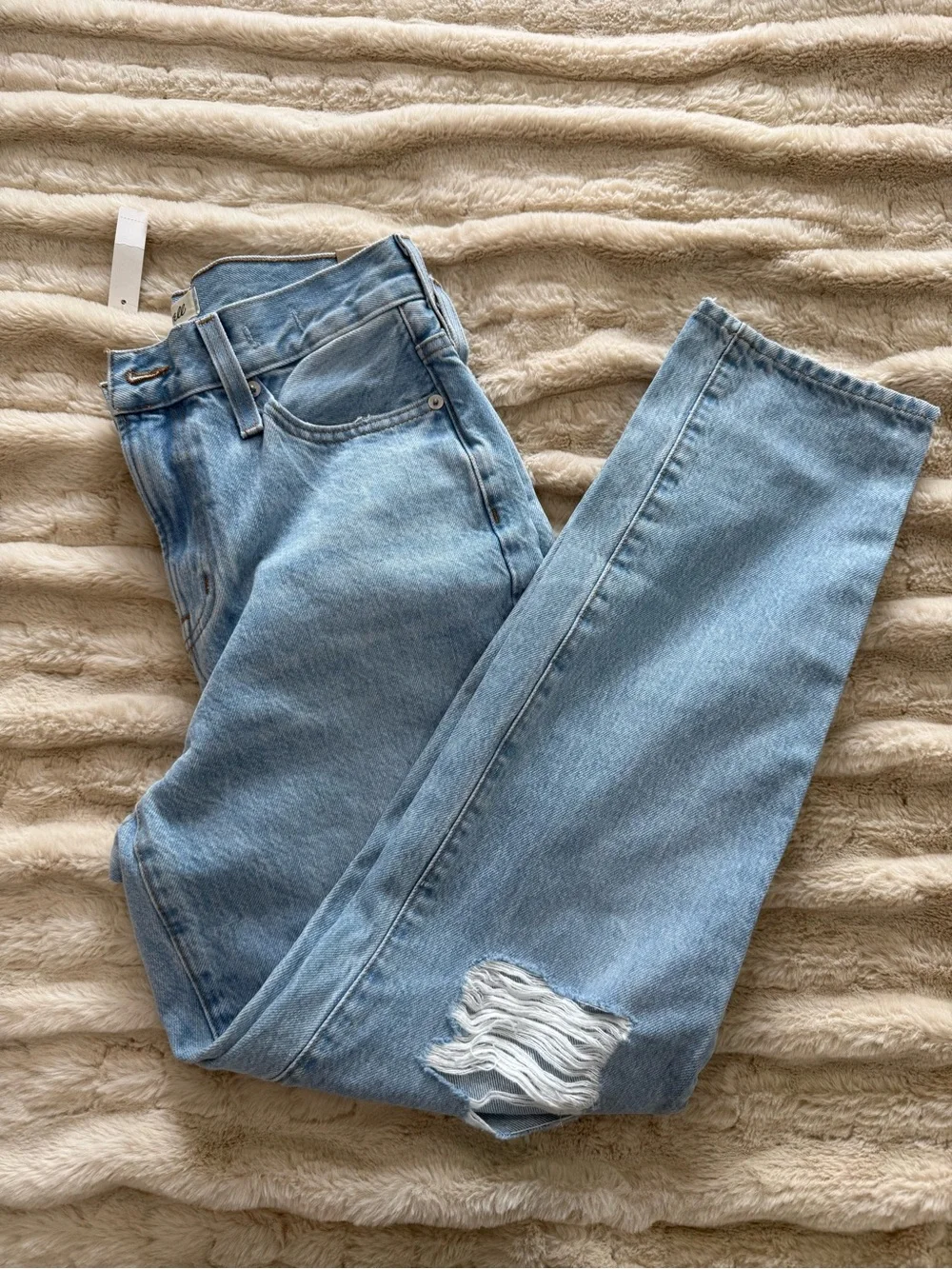 Madewell The Perfect Vintage Distressed Jeans